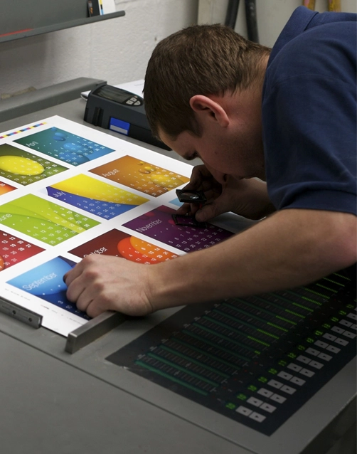 Oxidadores térmicos Kalfrisa para captación de COVs en impresión flexográfica.